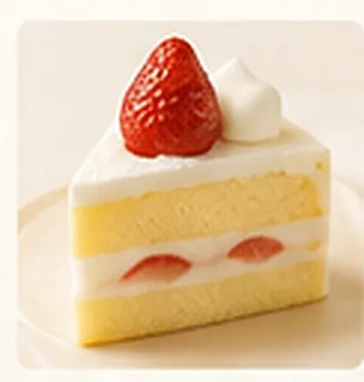 Strawberry Shortcake (苺のショートケーキ) with fresh cream and strawberries at Custard Nakamura